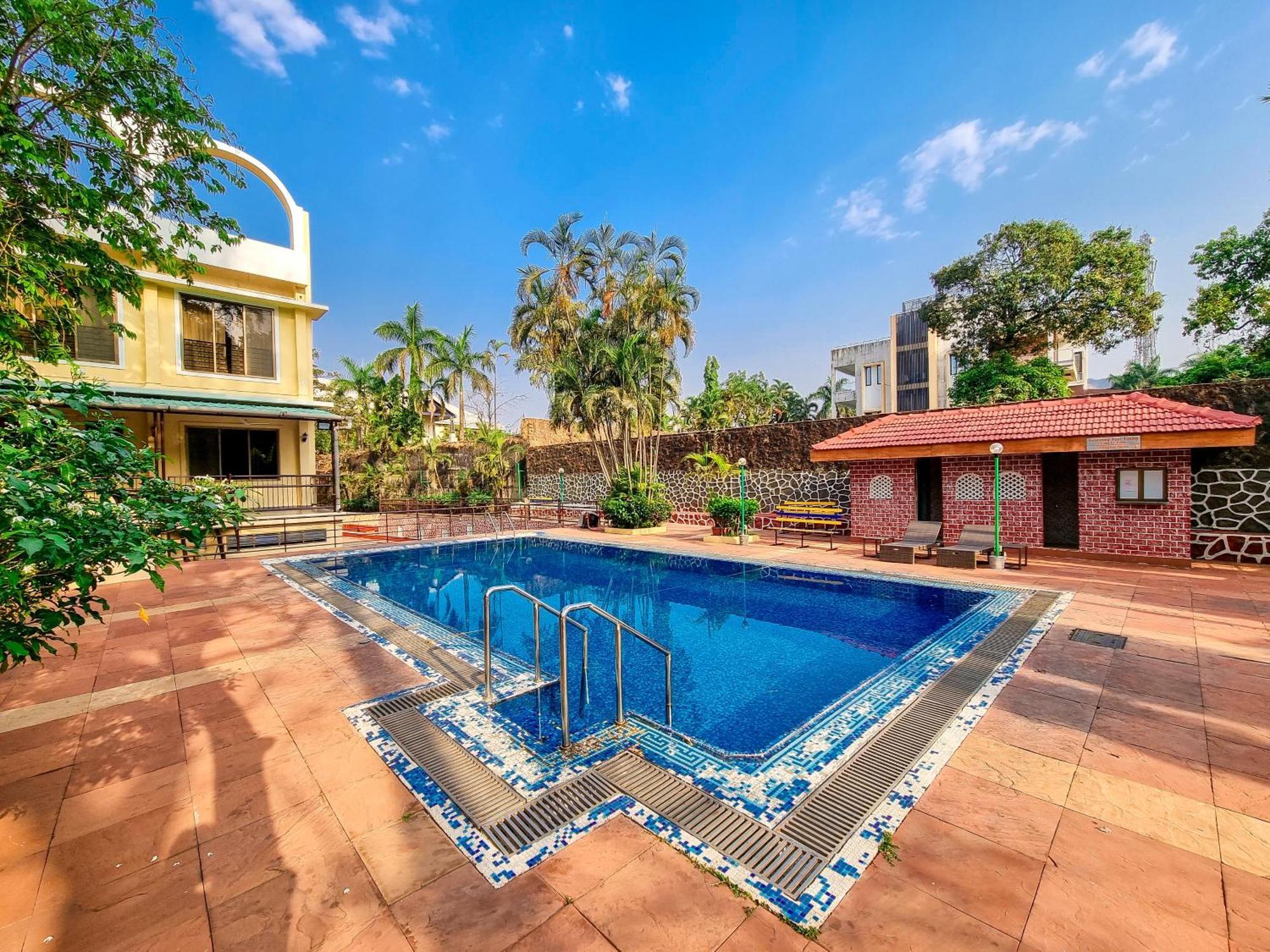 Zaras Resort Khandala Lonavala Esterno foto