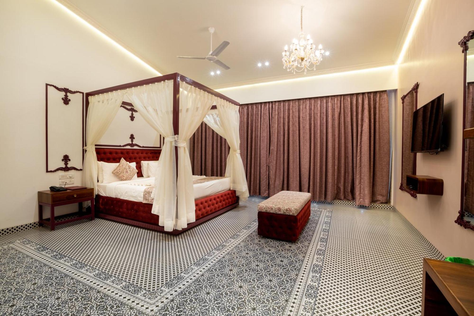 Zaras Resort Khandala Lonavala Esterno foto