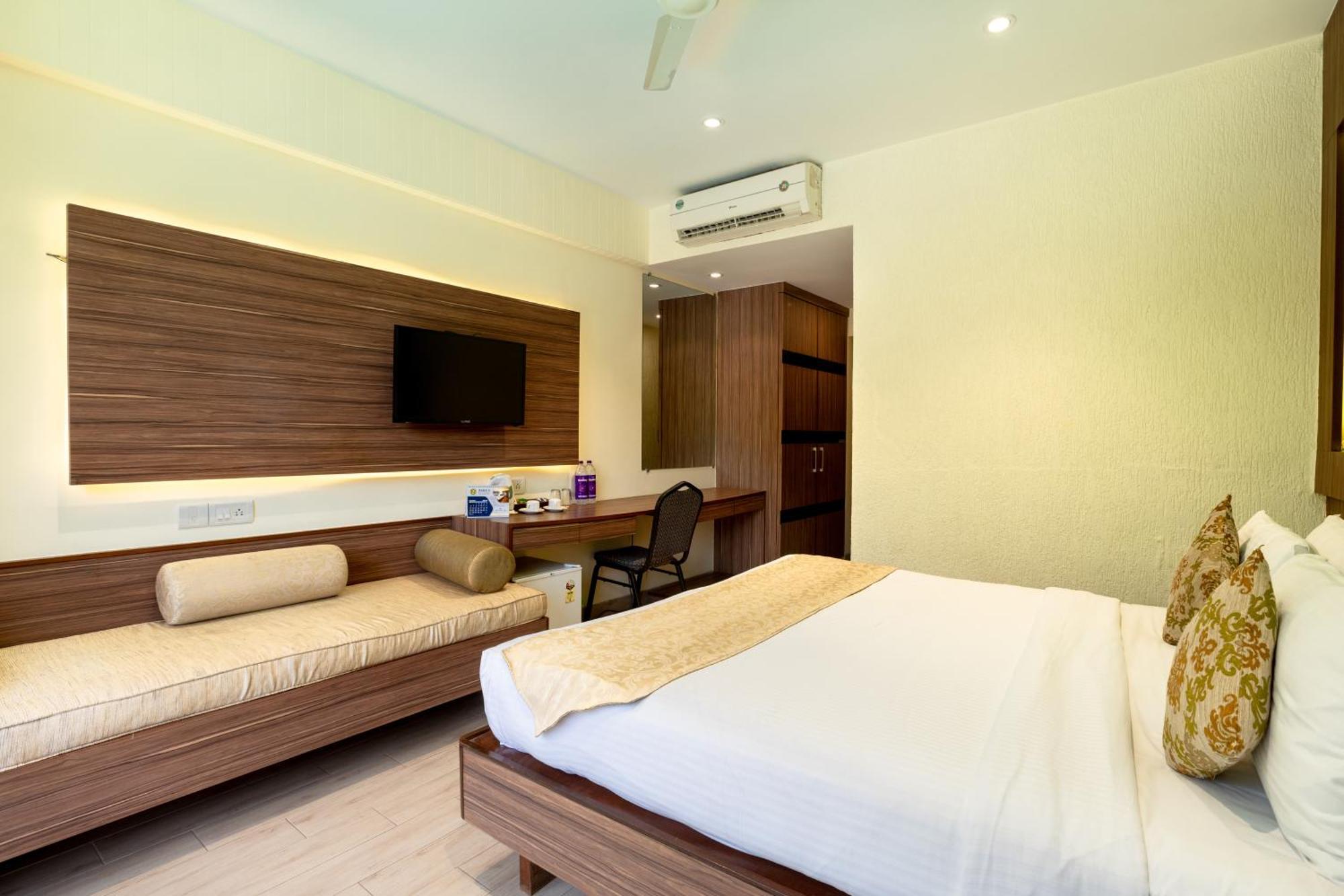 Zaras Resort Khandala Lonavala Esterno foto